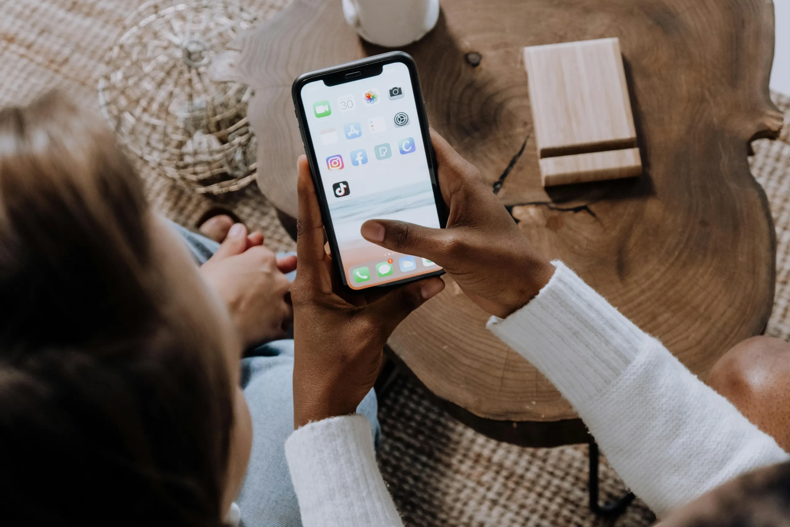 The 7-Second Hook: What TikTok Teaches Brands About Storytelling in 2025